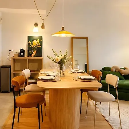 Moderne Et Calme 2 Parking T6 Appartement Clamart