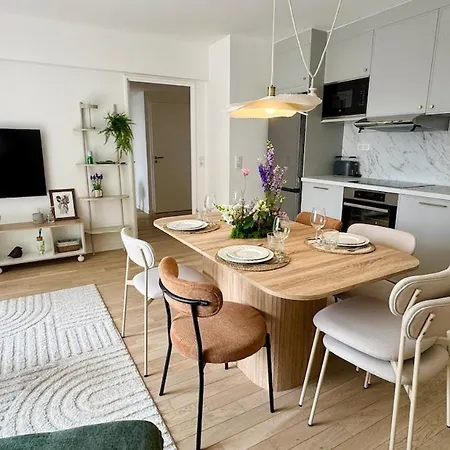 Moderne Et Calme 2 Parking T6 Appartement